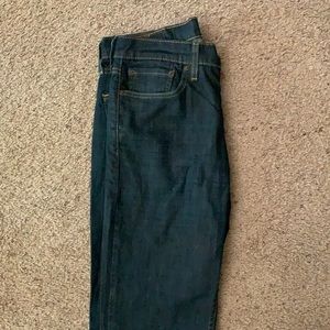 Dark Levi Jeans
